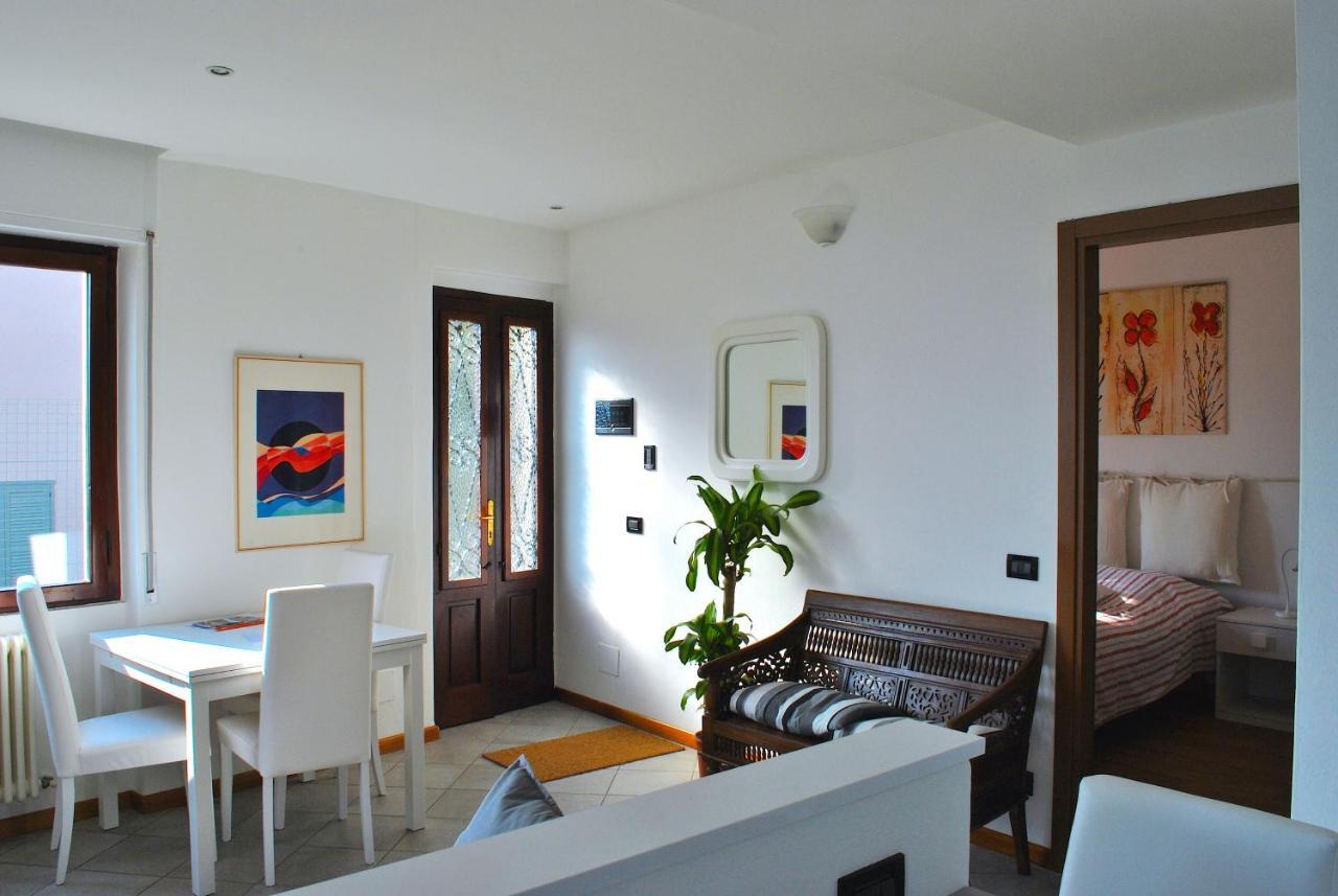 Apartment The Palm With Garden Sala Comacina Exteriér fotografie